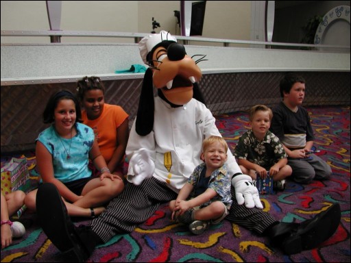 [2002.06.30.0119.sm.jpg]