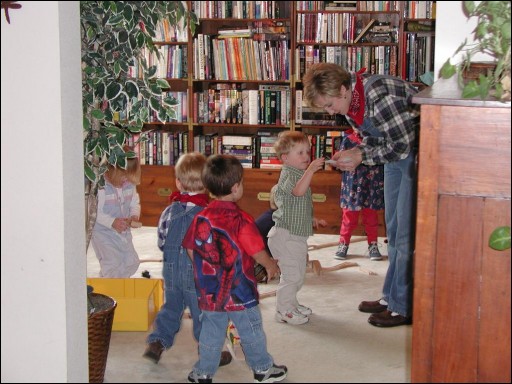[2003.03.22.0039.sm.jpg]